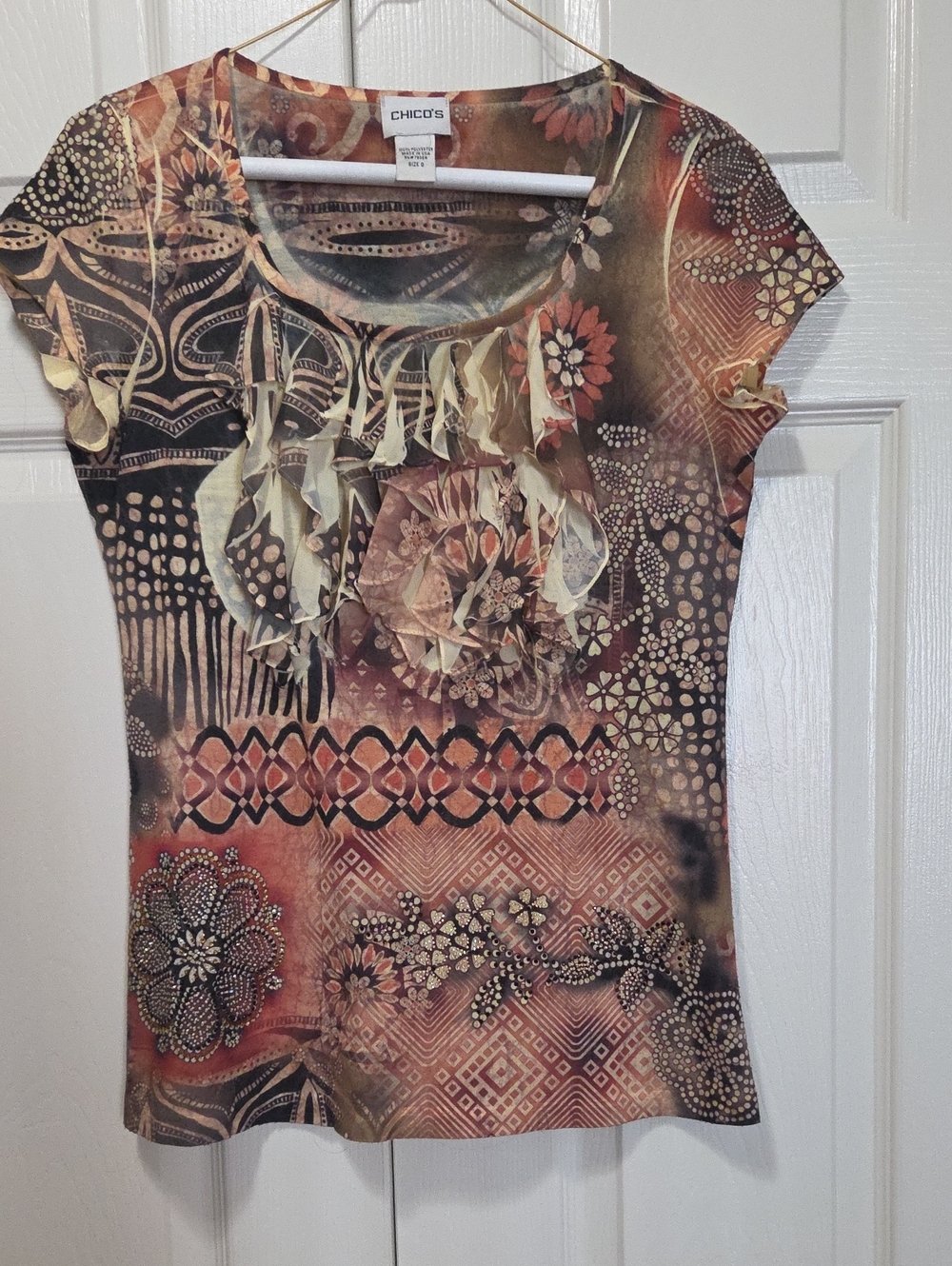 Chico's Short Sleeve Scoop Neck Ruffle Top in Brown/Orange/Cream